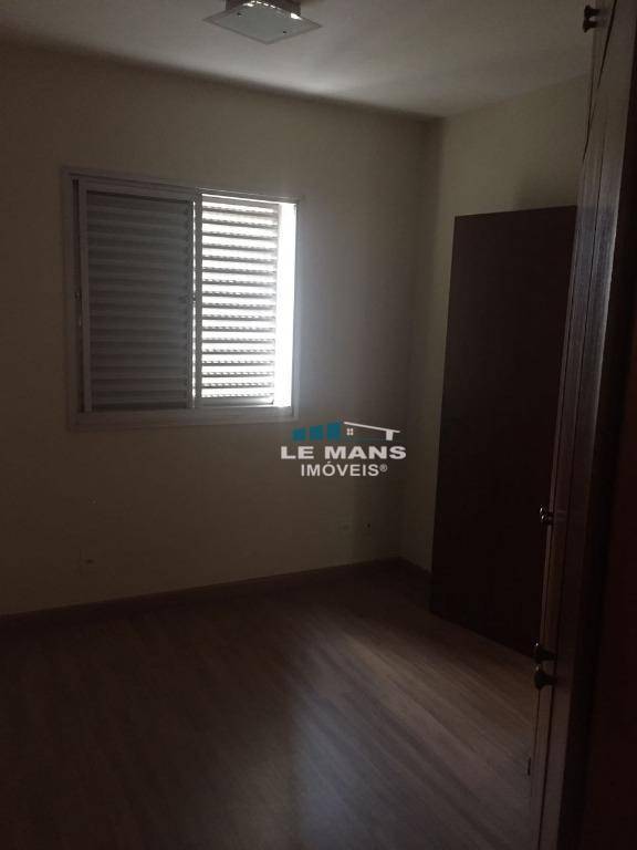 Apartamento à venda com 3 quartos, 101m² - Foto 16