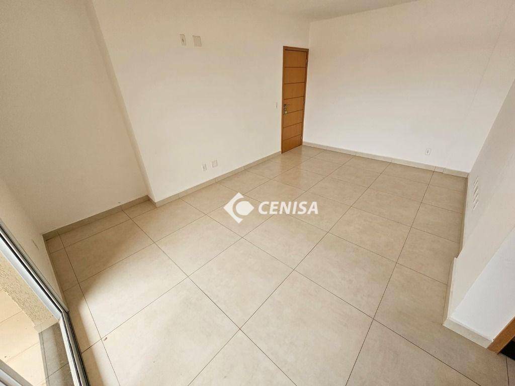 Apartamento à venda e aluguel com 3 quartos, 82m² - Foto 3