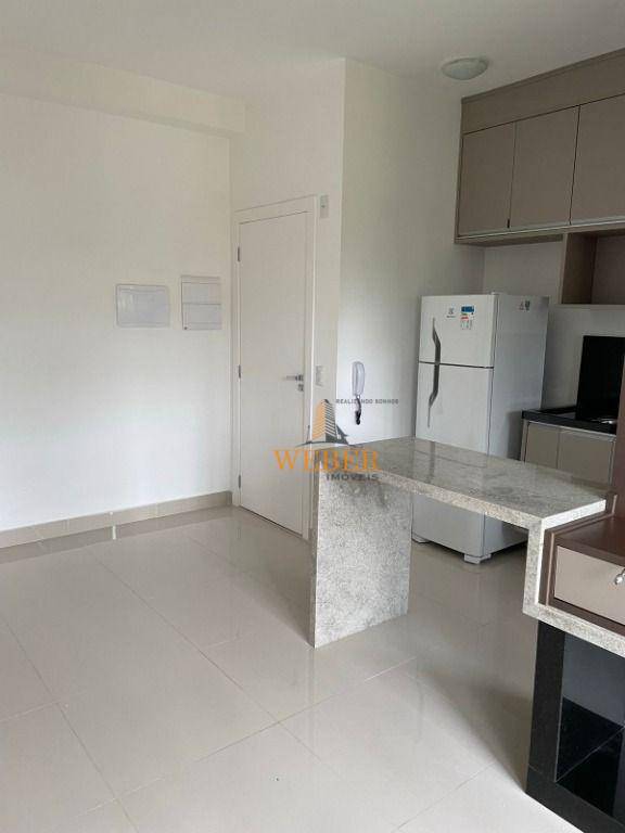 Apartamento à venda com 1 quarto, 38m² - Foto 14