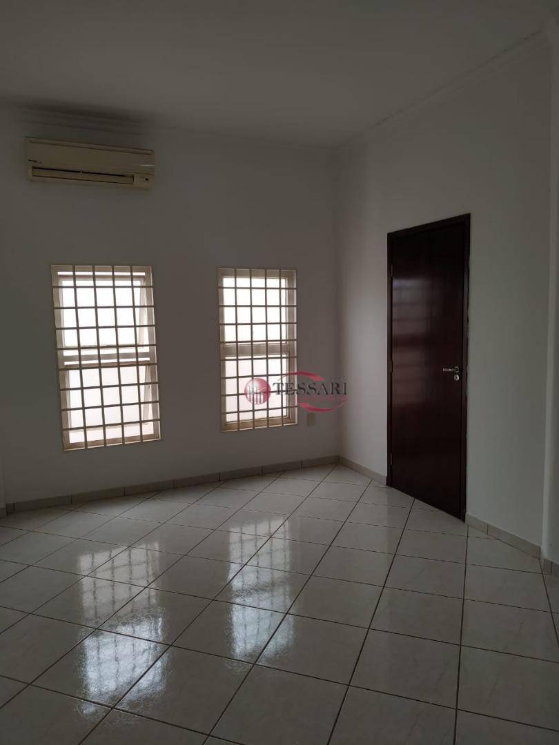 Casa à venda com 4 quartos, 450m² - Foto 17