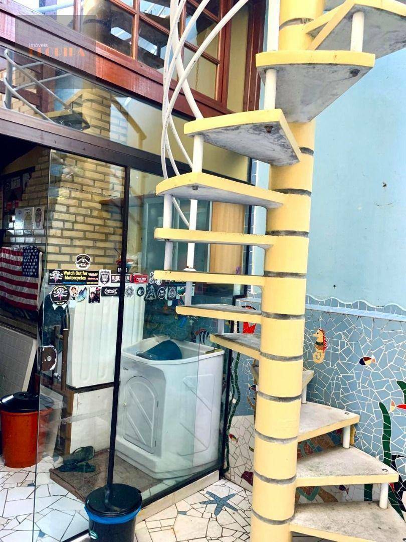 Casa à venda com 4 quartos, 151m² - Foto 24