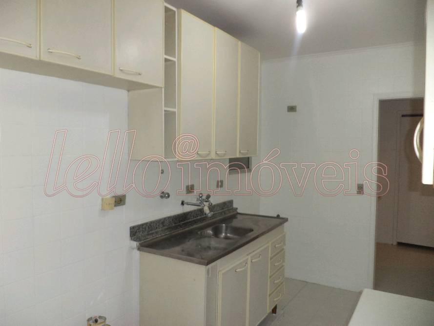 Apartamento para alugar com 2 quartos, 72m² - Foto 10