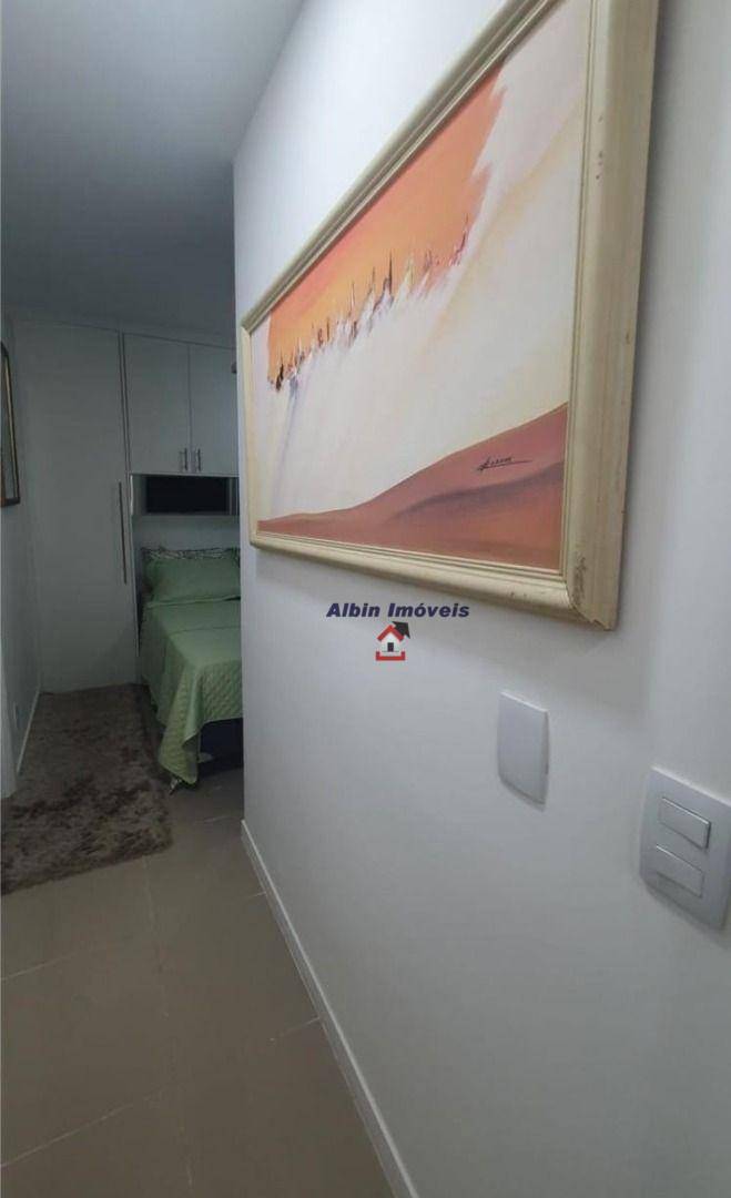 Apartamento à venda com 2 quartos, 82m² - Foto 3