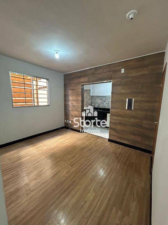 Apartamento à venda com 2 quartos, 47m² - Foto 1