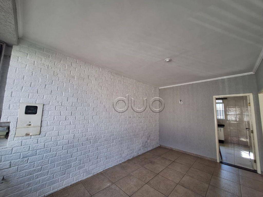 Casa para alugar com 3 quartos, 138m² - Foto 3