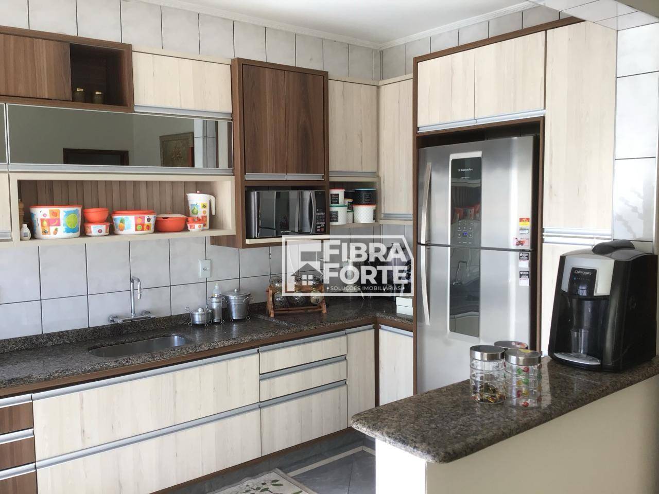 Casa à venda com 3 quartos, 249m² - Foto 10