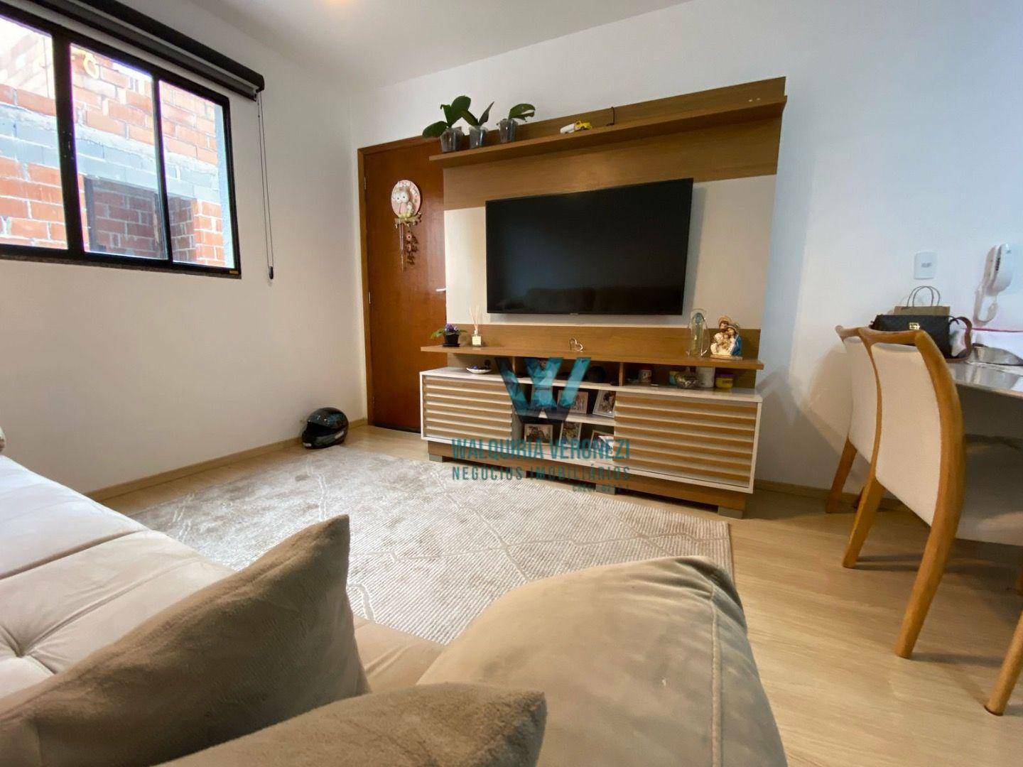 Apartamento à venda com 2 quartos, 75m² - Foto 3