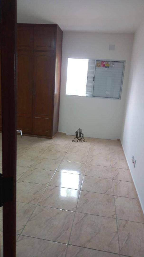 Casa à venda e aluguel com 3 quartos, 250m² - Foto 16