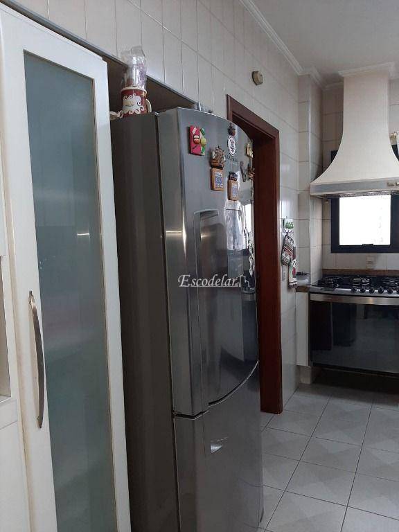 Apartamento à venda com 4 quartos, 219m² - Foto 11