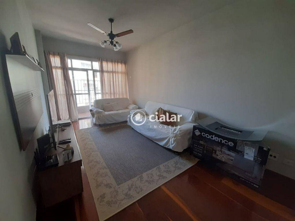 Apartamento à venda com 2 quartos, 90m² - Foto 4