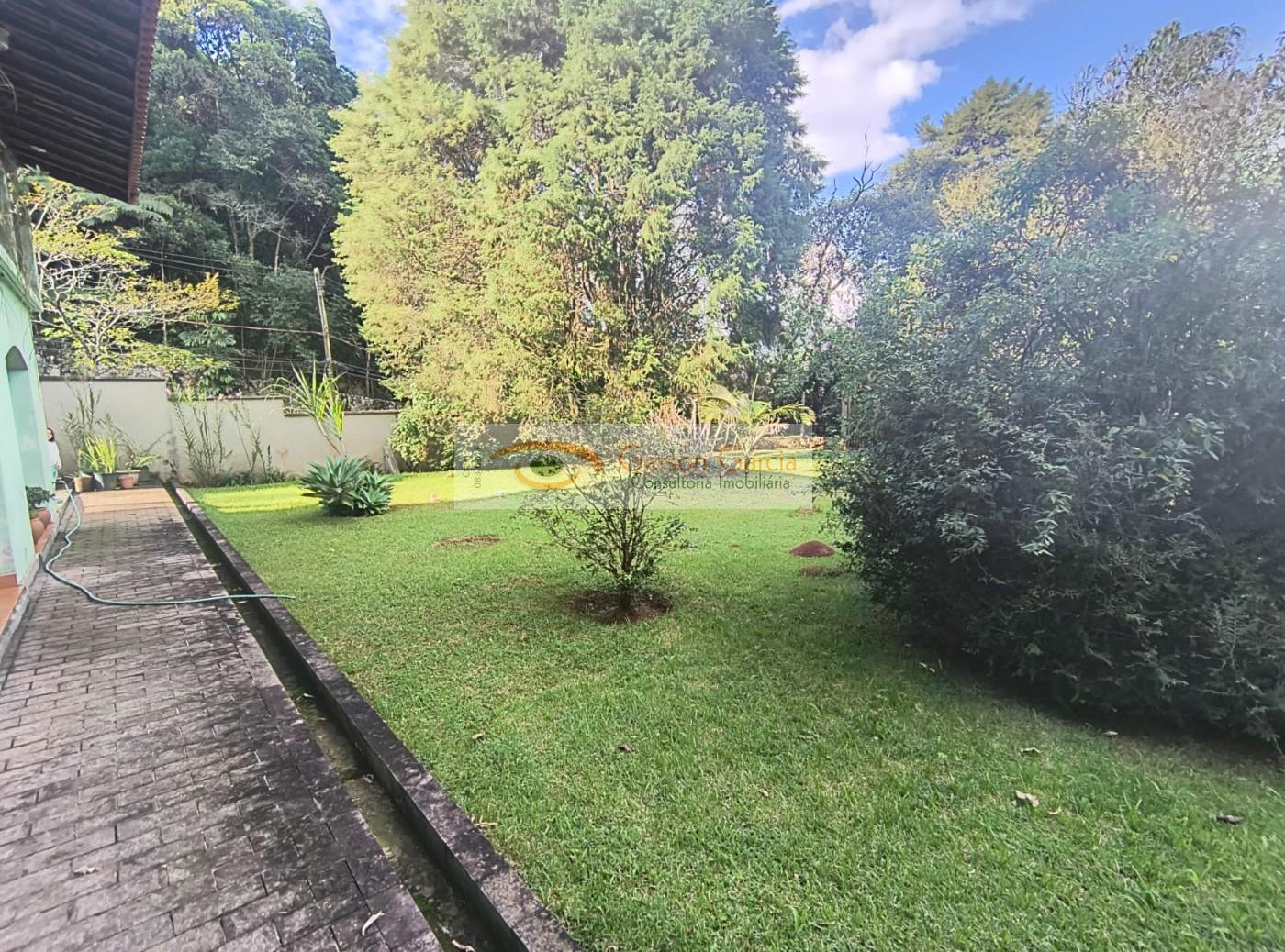 Casa de Condomínio à venda com 4 quartos, 356m² - Foto 32