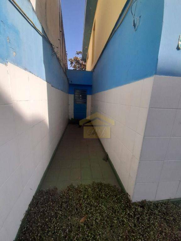 Sobrado à venda com 3 quartos, 250m² - Foto 11