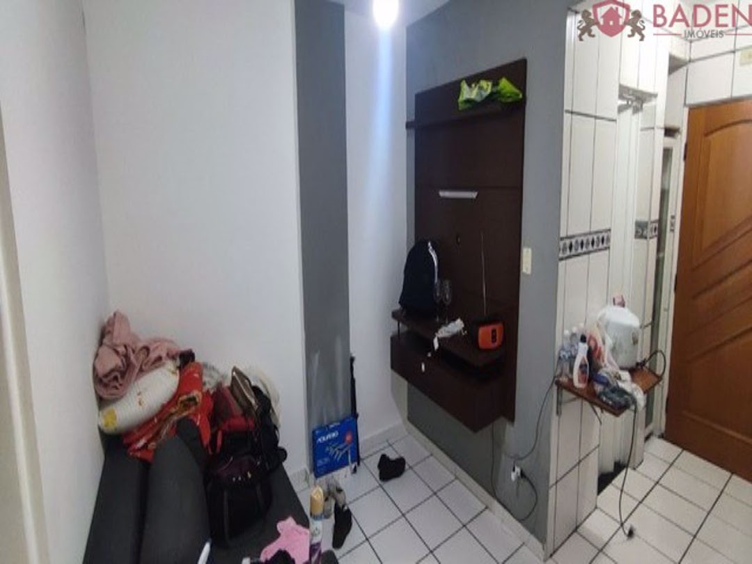 Apartamento à venda com 1 quarto, 36m² - Foto 3