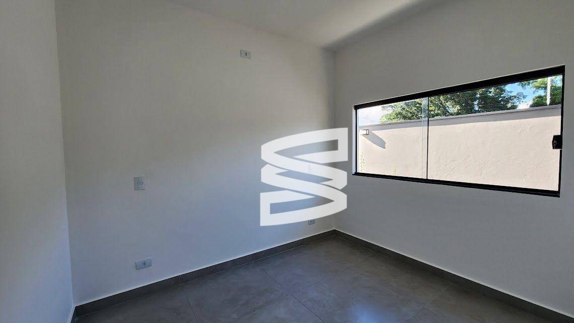 Casa à venda com 2 quartos, 59m² - Foto 9