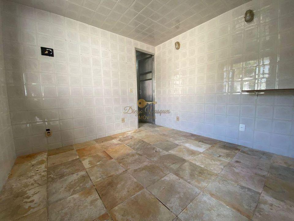 Casa à venda com 3 quartos, 800m² - Foto 30