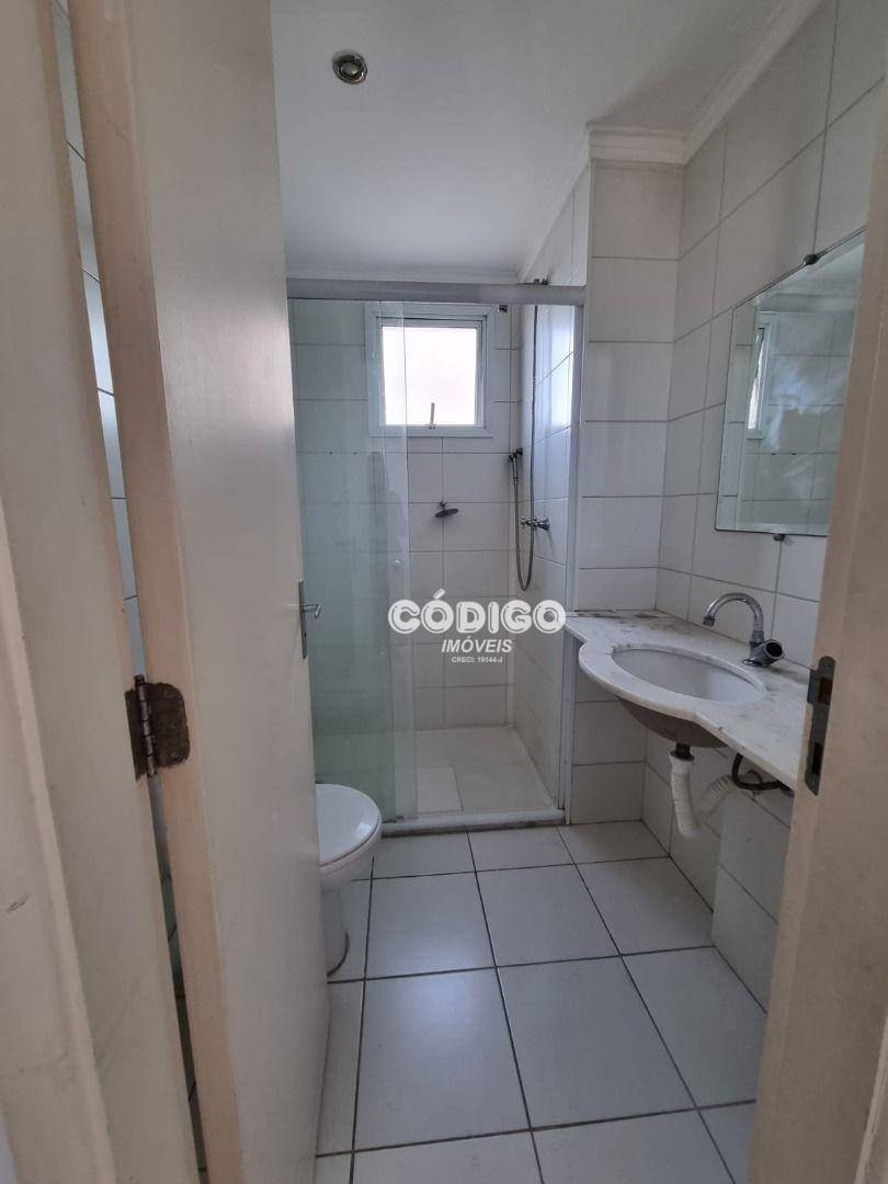 Apartamento para alugar com 2 quartos, 69m² - Foto 7