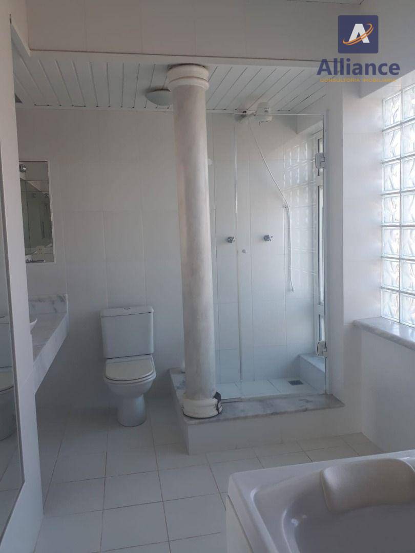 Casa de Condomínio à venda com 4 quartos, 300m² - Foto 2