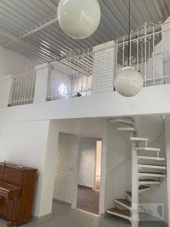 Sobrado, 6 quartos, 216 m² - Foto 4