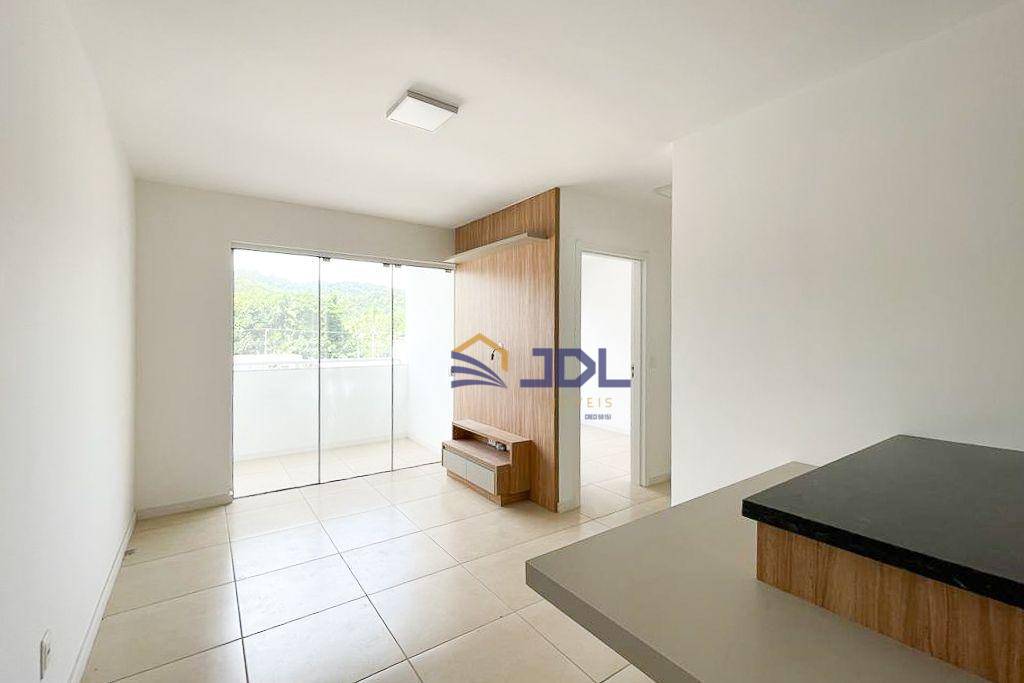 Apartamento à venda com 2 quartos, 60m² - Foto 3