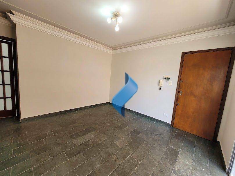 Apartamento para alugar com 2 quartos, 80m² - Foto 4