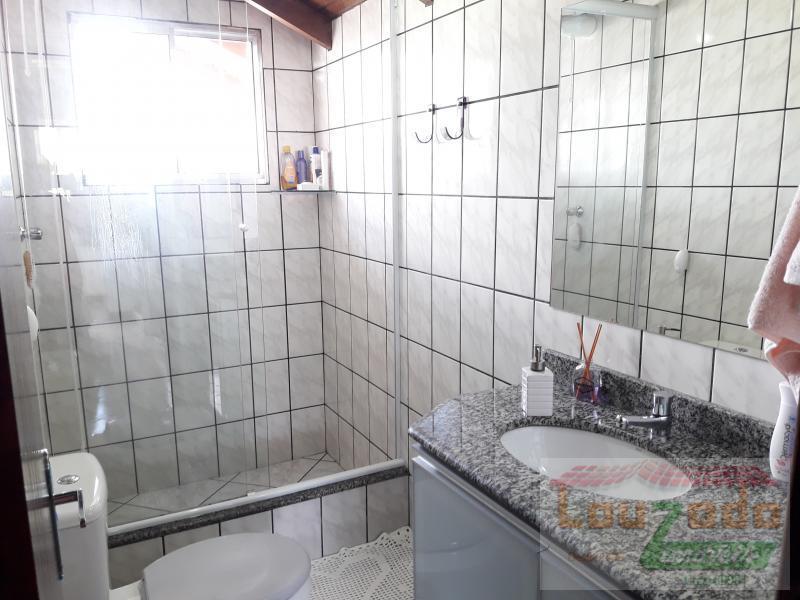 Casa à venda com 4 quartos, 360m² - Foto 24