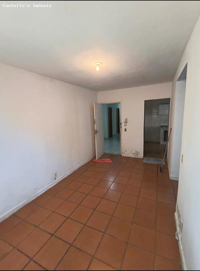 Apartamento à venda com 2 quartos, 55m² - Foto 2