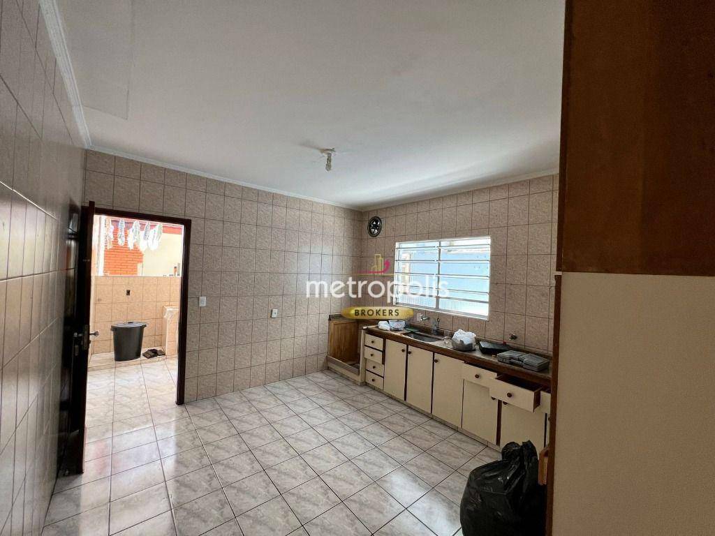 Sobrado à venda com 3 quartos, 200m² - Foto 5