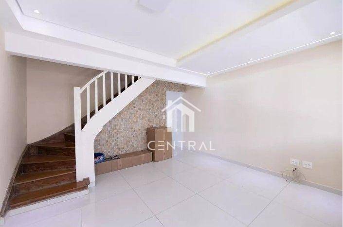 Sobrado para alugar com 2 quartos, 250m² - Foto 4