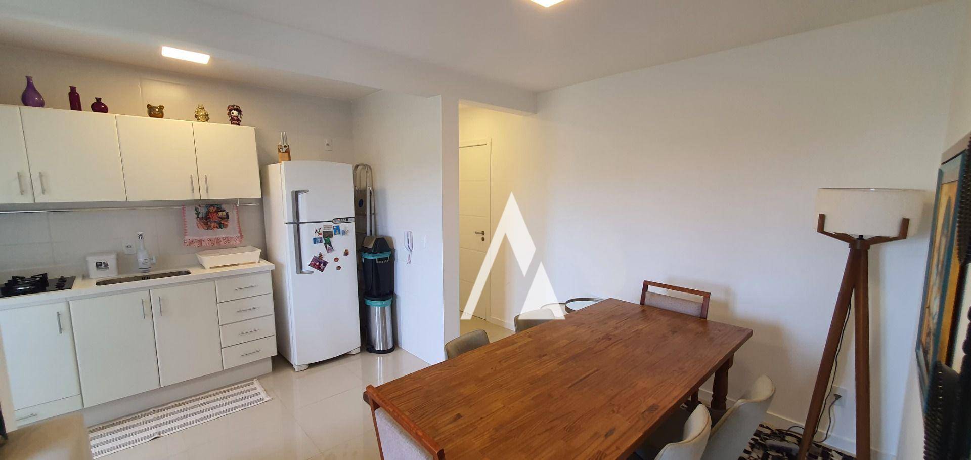 Apartamento à venda com 2 quartos, 61m² - Foto 17