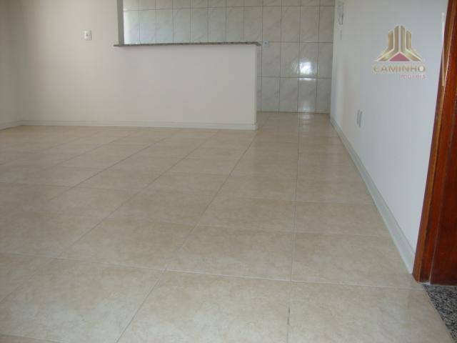 Apartamento à venda com 3 quartos, 95m² - Foto 6