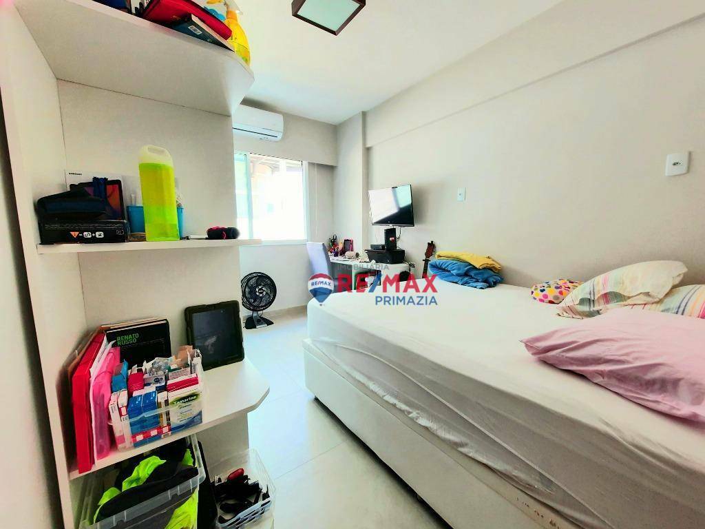 Apartamento à venda com 2 quartos, 66m² - Foto 7