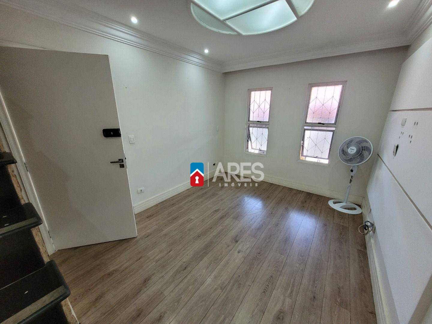 Casa, 2 quartos, 84 m² - Foto 1