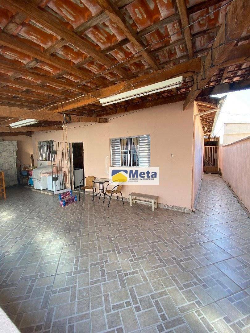 Casa à venda com 2 quartos, 160m² - Foto 15