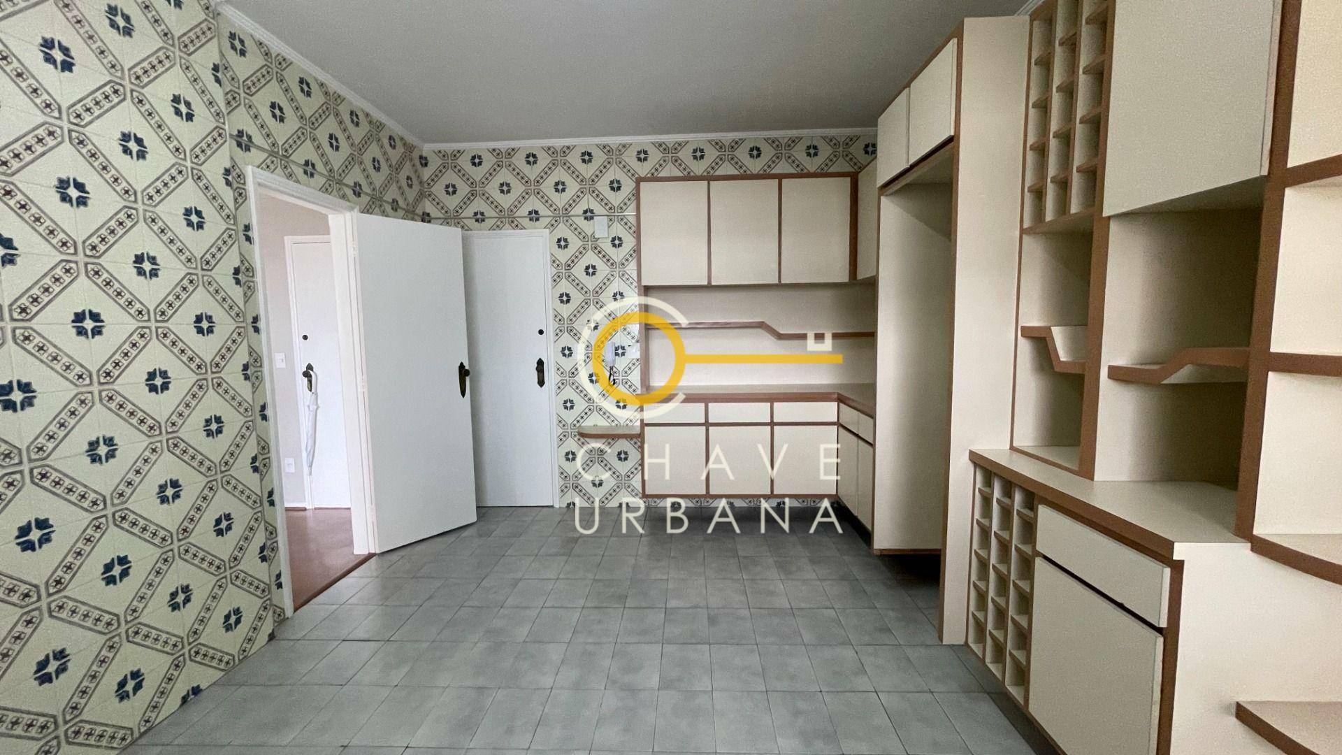 Apartamento para alugar com 2 quartos, 115m² - Foto 9