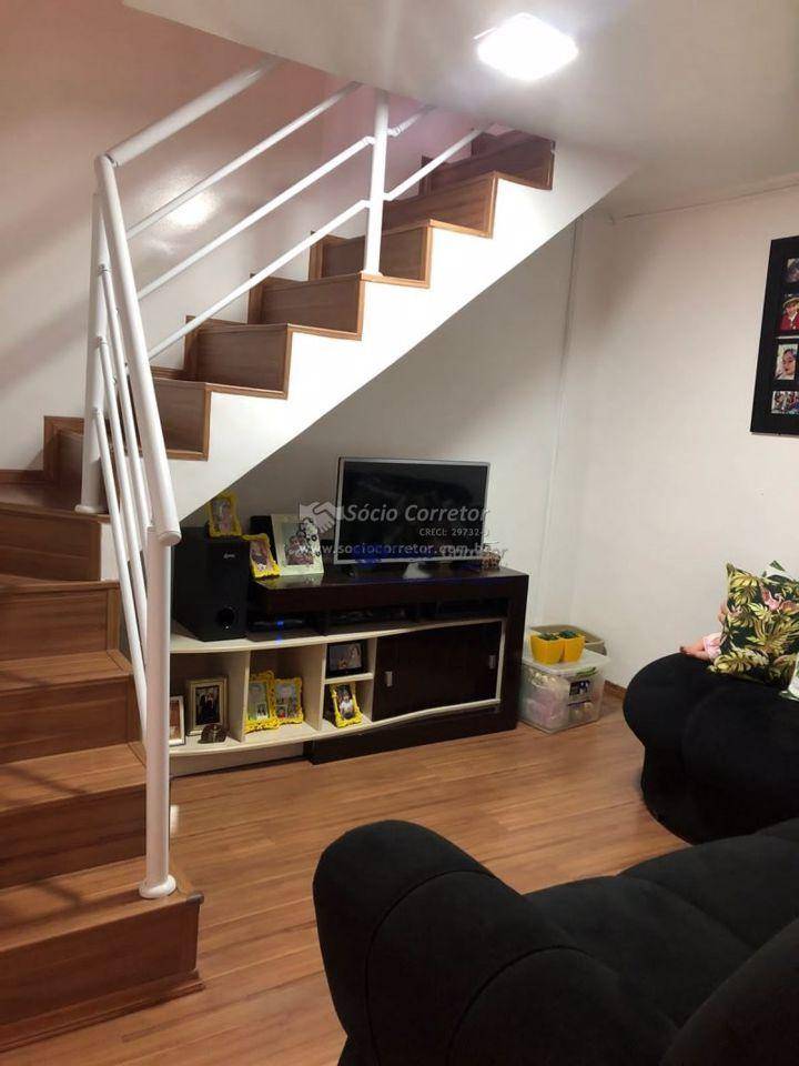 Sobrado à venda com 3 quartos, 175m² - Foto 4