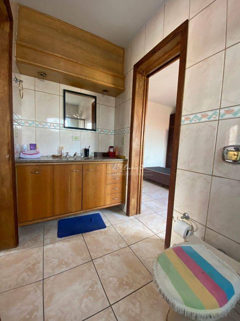 Sobrado à venda com 3 quartos, 300m² - Foto 18