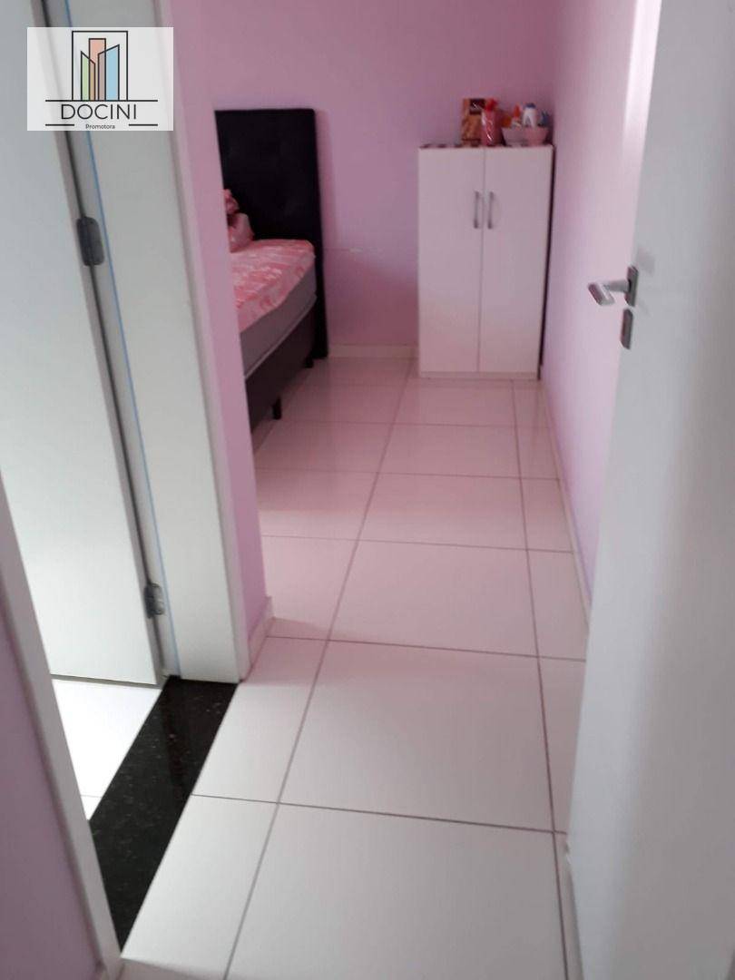 Apartamento à venda com 2 quartos, 72m² - Foto 7