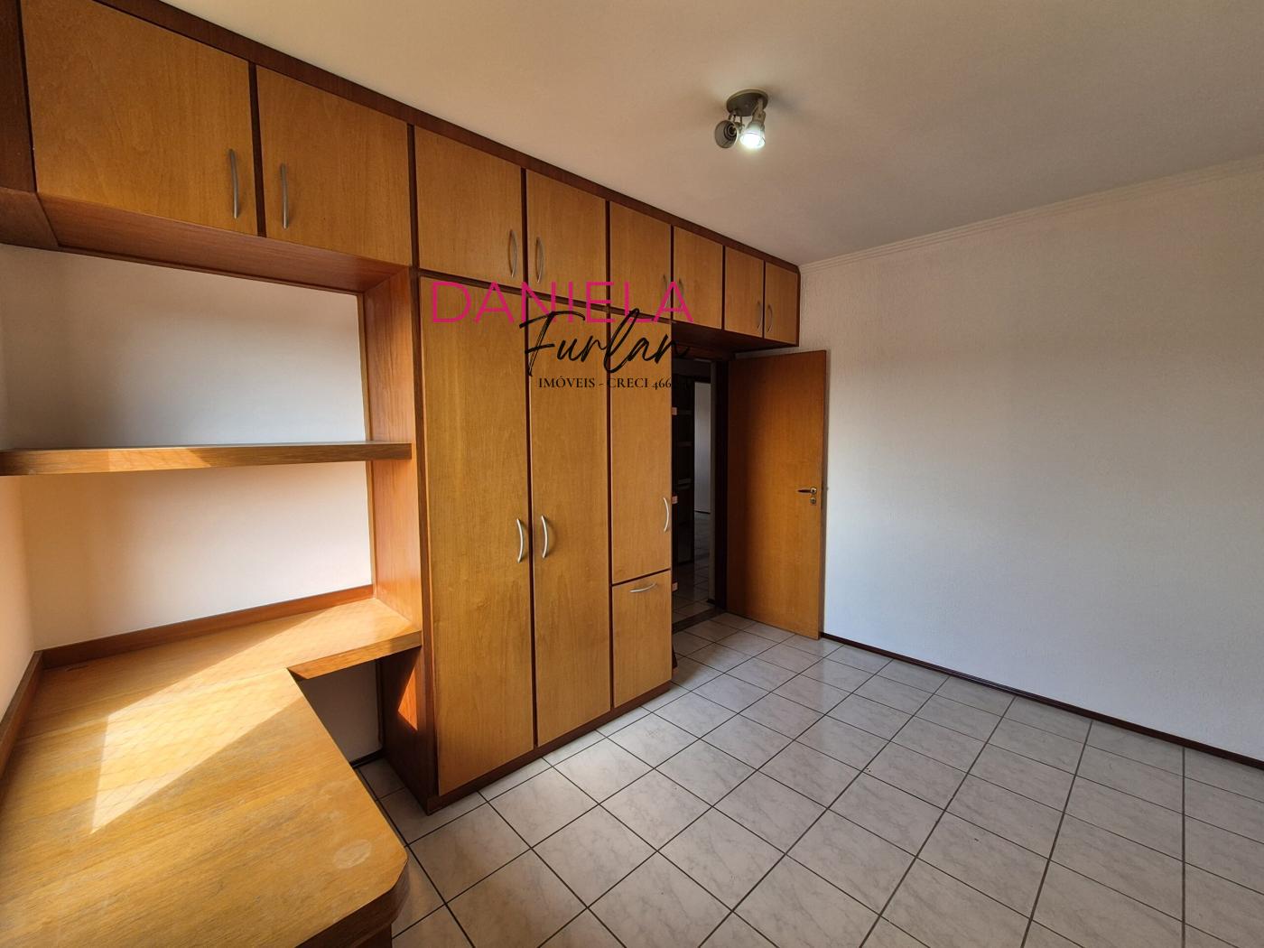 Apartamento à venda com 3 quartos, 109m² - Foto 9