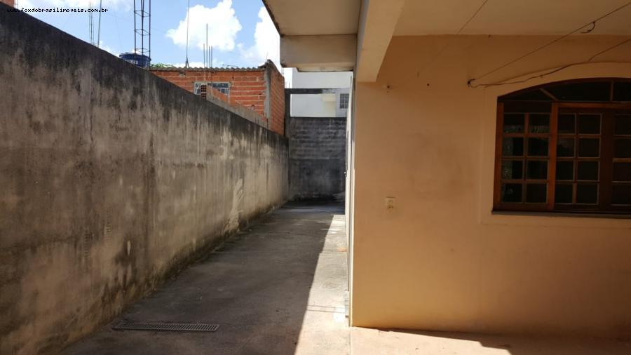 Casa à venda com 1 quarto, 150m² - Foto 6