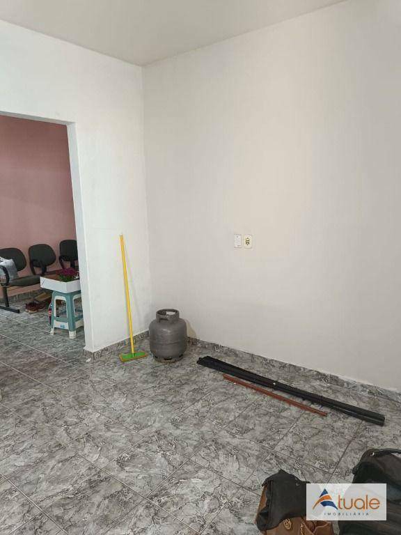 Casa para alugar com 2 quartos, 120m² - Foto 5