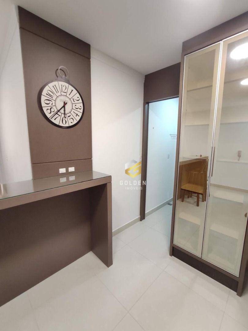 Apartamento à venda com 2 quartos, 64m² - Foto 22