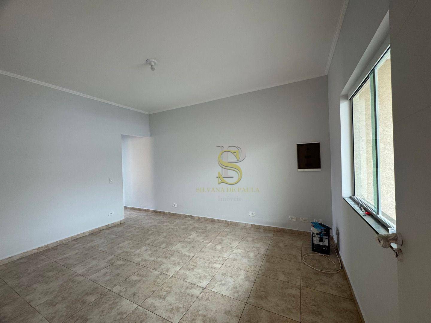 Casa para alugar com 3 quartos, 130m² - Foto 5