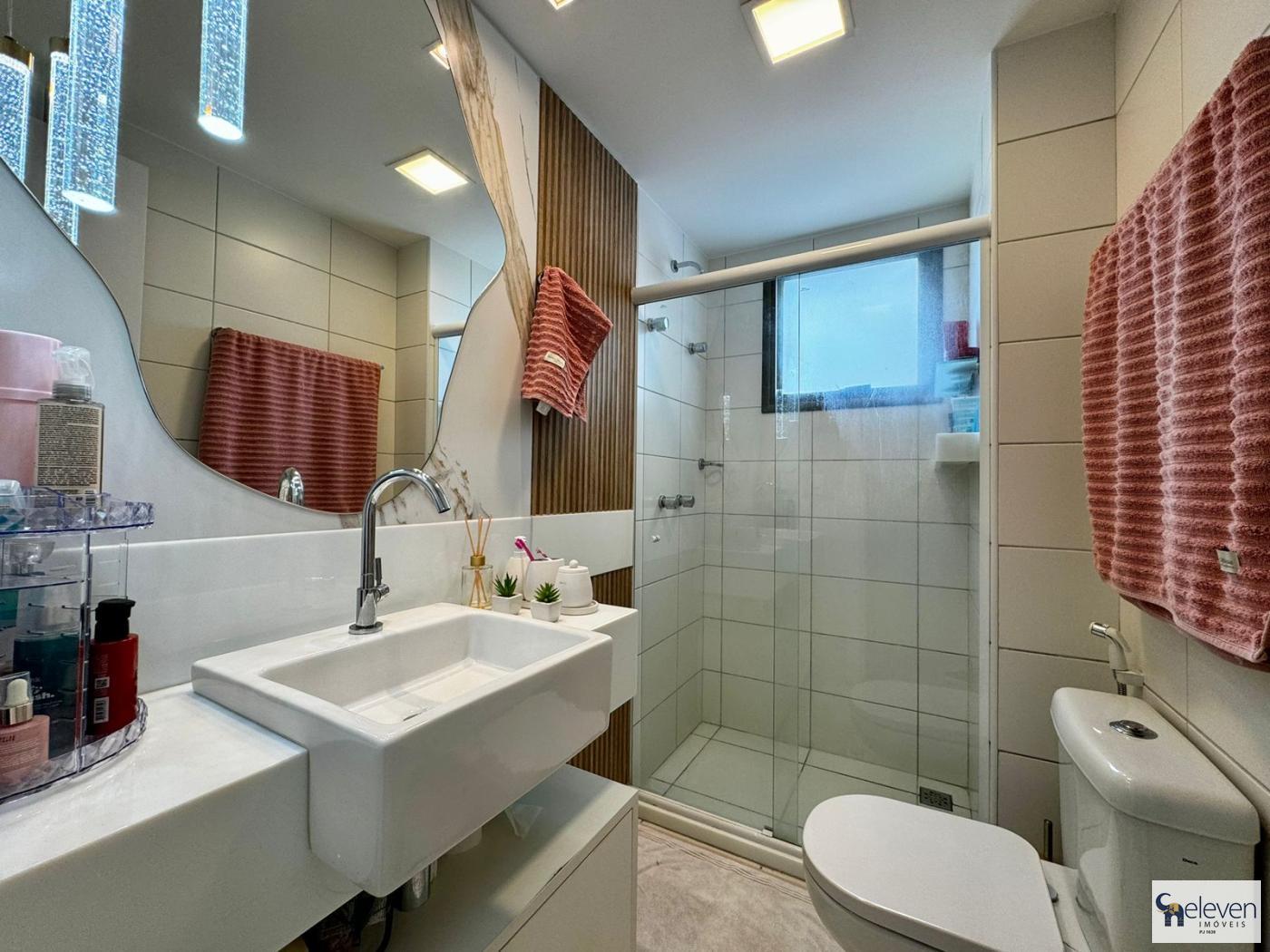 Apartamento à venda com 4 quartos, 243m² - Foto 27