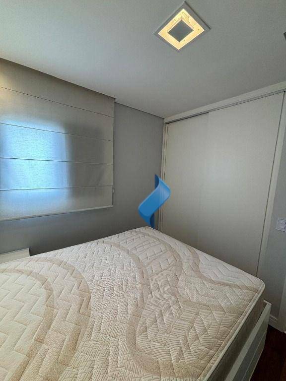 Apartamento à venda com 2 quartos, 55m² - Foto 12