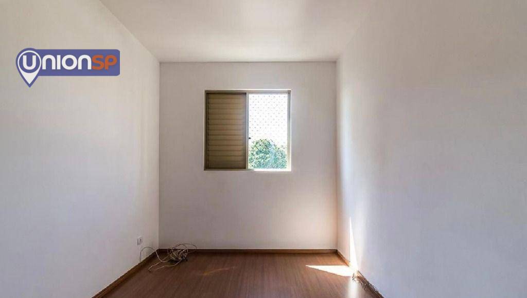 Apartamento à venda com 2 quartos, 57m² - Foto 4