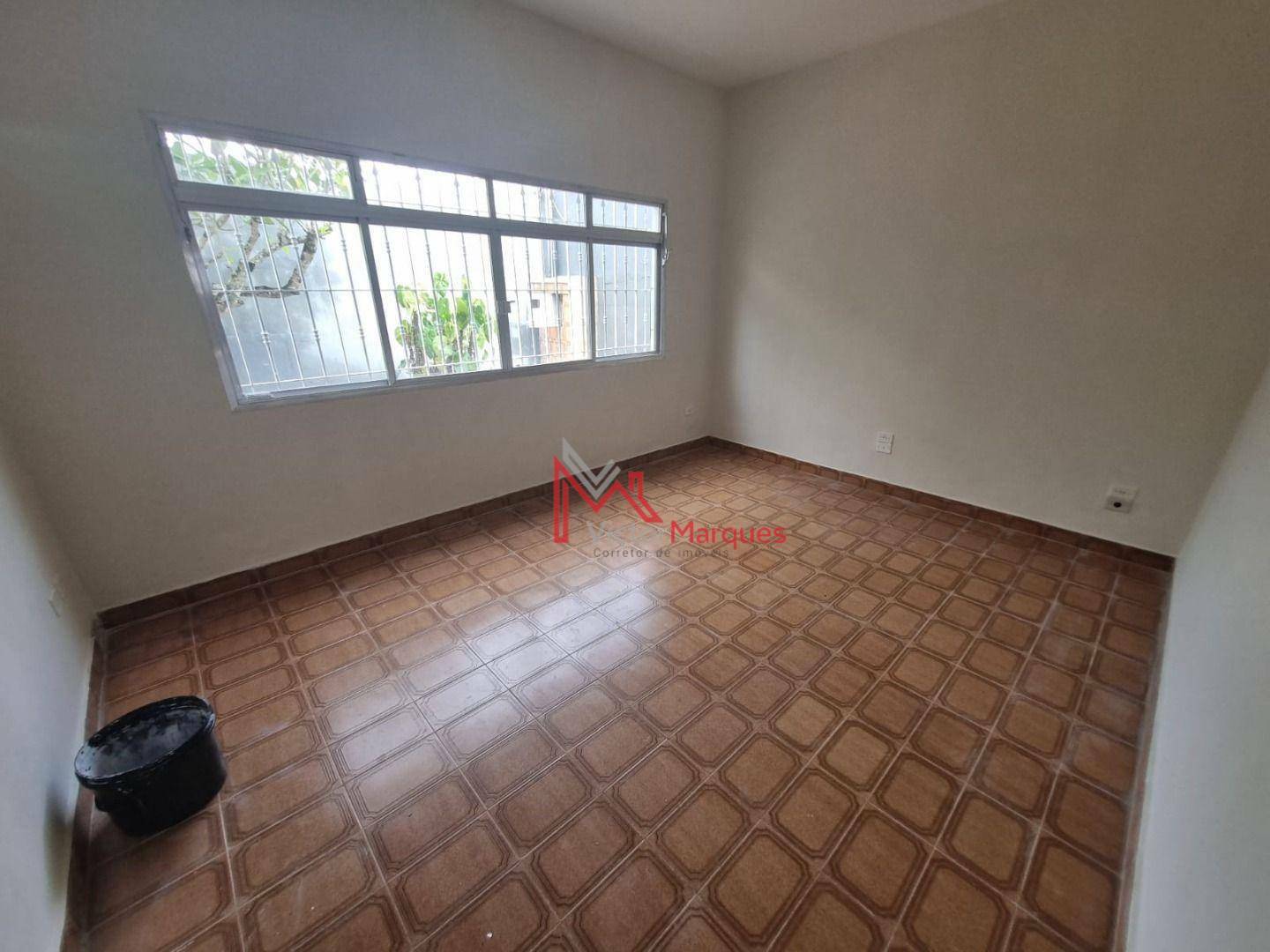 Casa para alugar com 3 quartos, 162m² - Foto 4