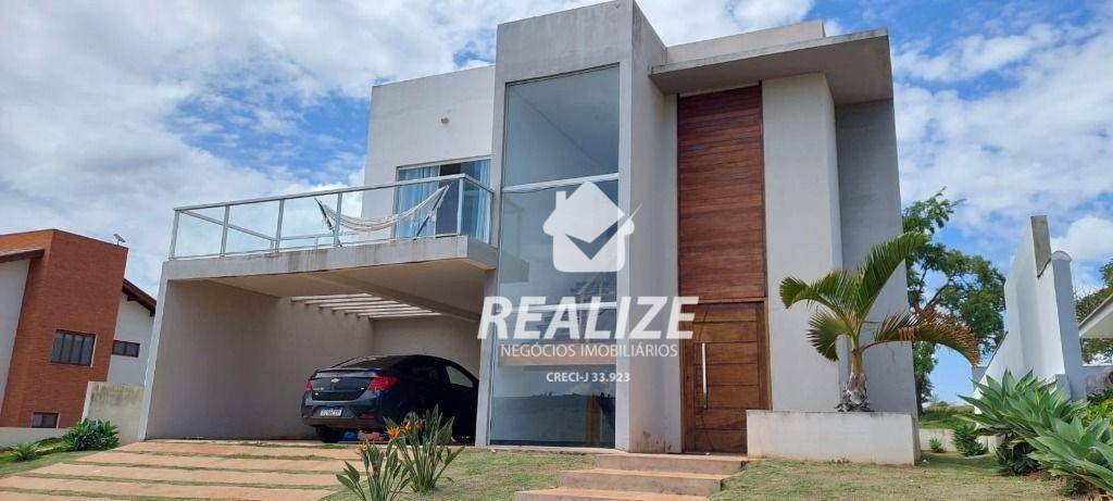 Sobrado à venda e aluguel com 3 quartos, 200m² - Foto 1