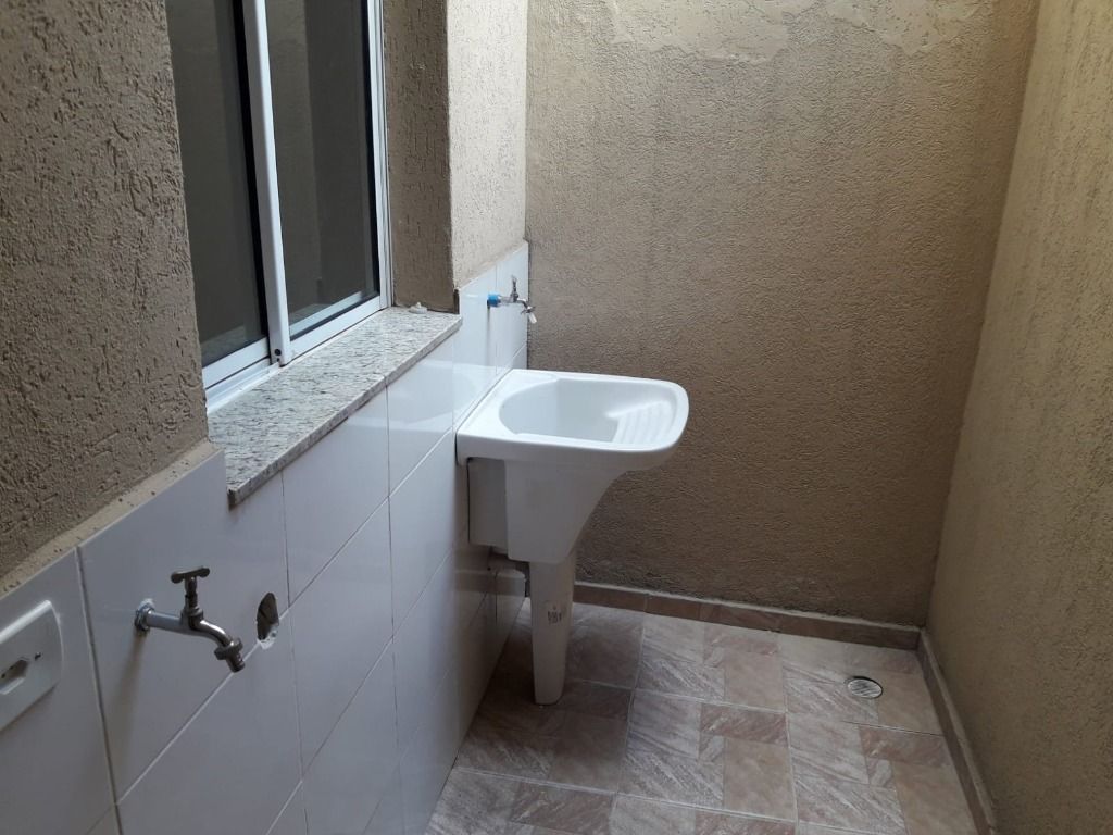 Sobrado à venda com 2 quartos, 60m² - Foto 18