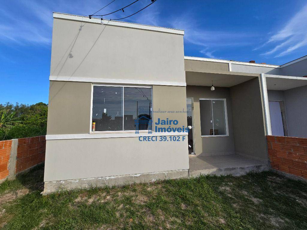 Casa, 2 quartos, 60 m² - Foto 1