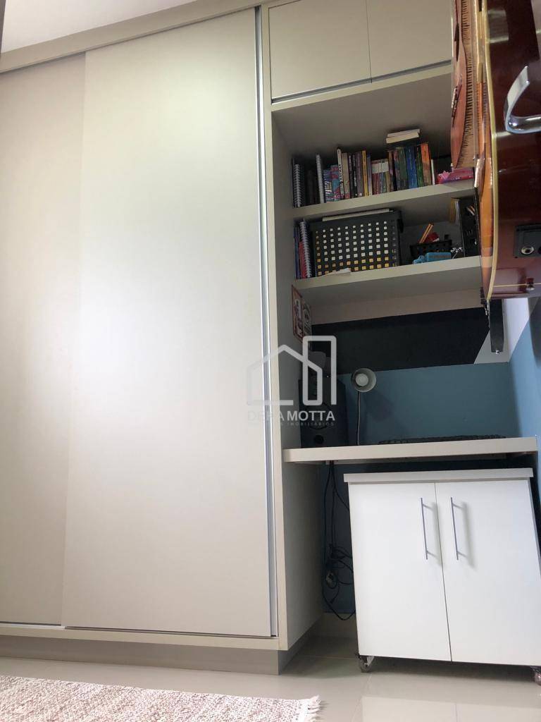 Apartamento à venda com 2 quartos, 60m² - Foto 14